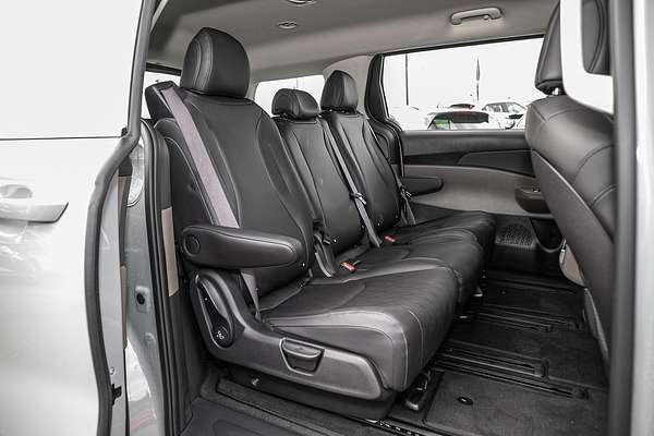 2025 Kia Carnival Sport KA4 PE