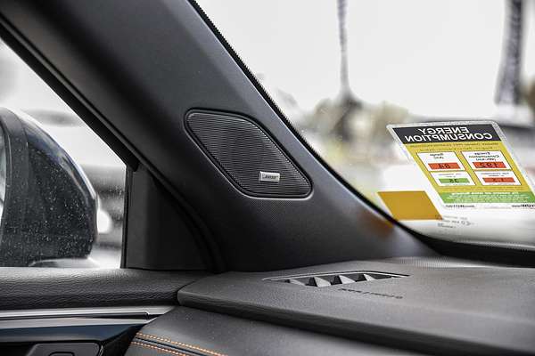 2024 Mitsubishi Outlander PHEV Exceed Tourer ZM