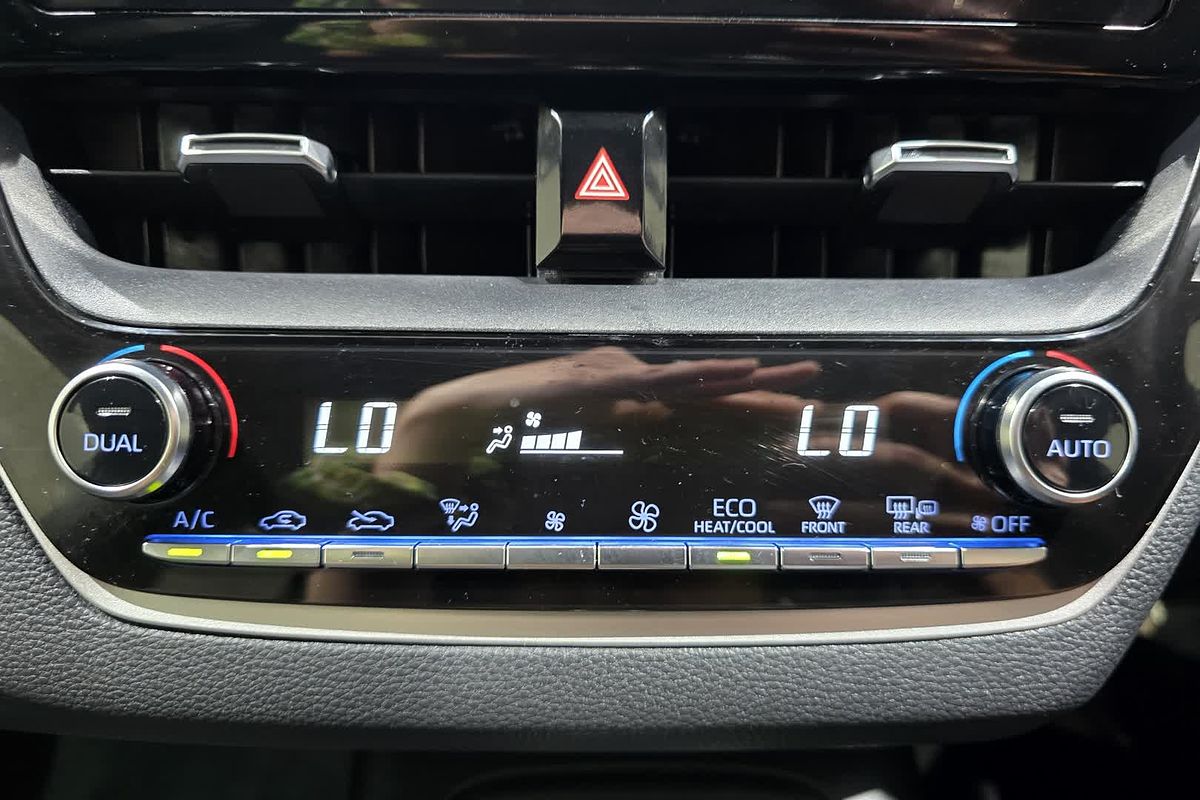 2020 Toyota Corolla SX MZEA12R