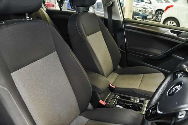 2015 Volkswagen Golf 90TSI 7