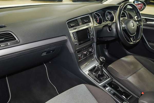 2015 Volkswagen Golf 90TSI 7