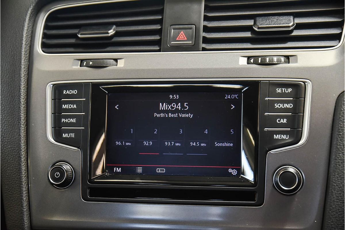2015 Volkswagen Golf 90TSI 7