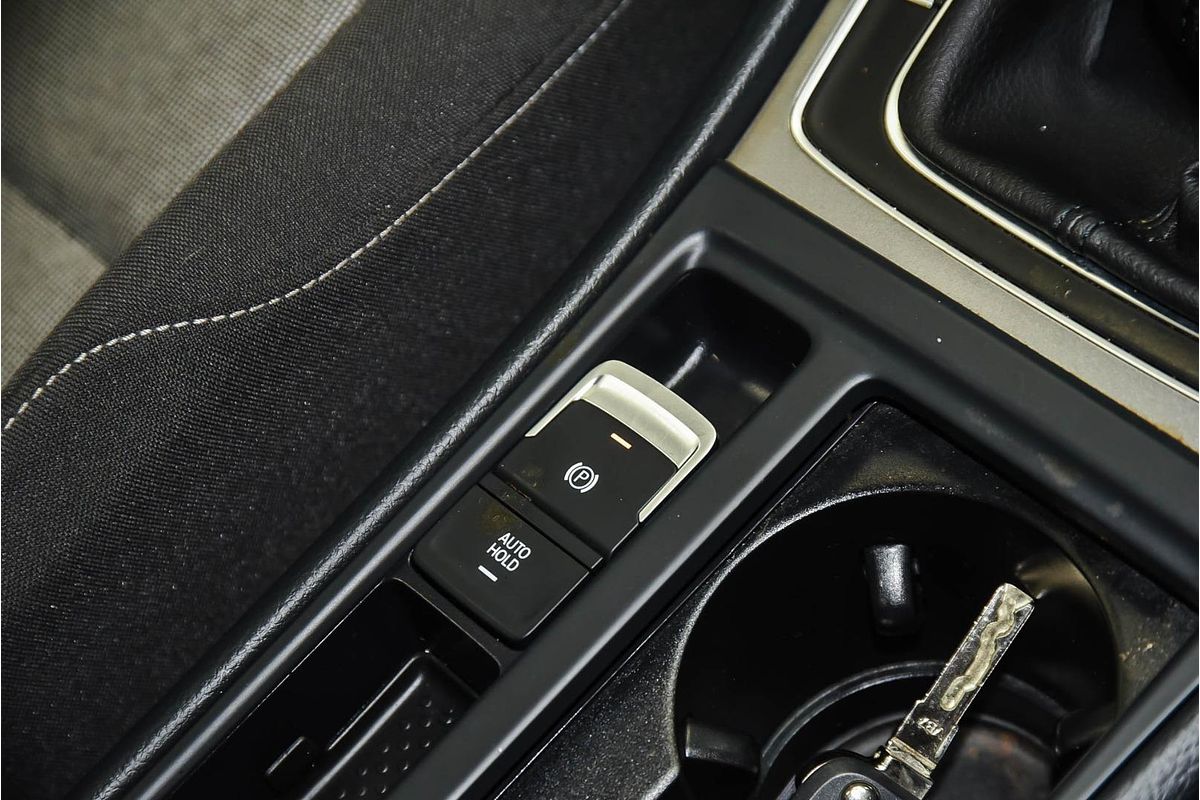 2015 Volkswagen Golf 90TSI 7