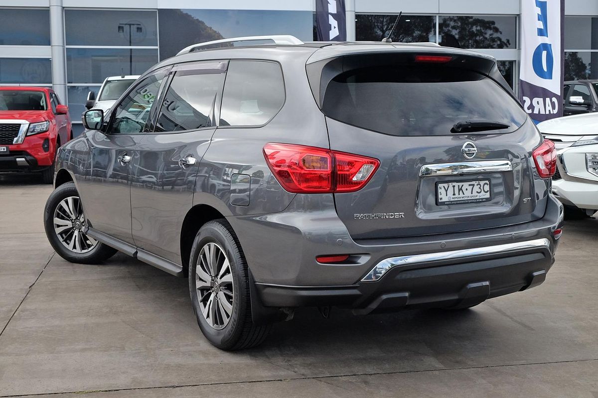 2017 Nissan Pathfinder ST R52 Series II