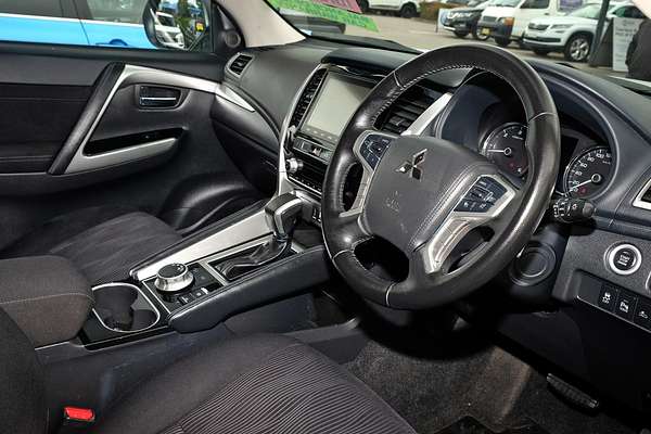 2023 Mitsubishi Pajero Sport GLS QF