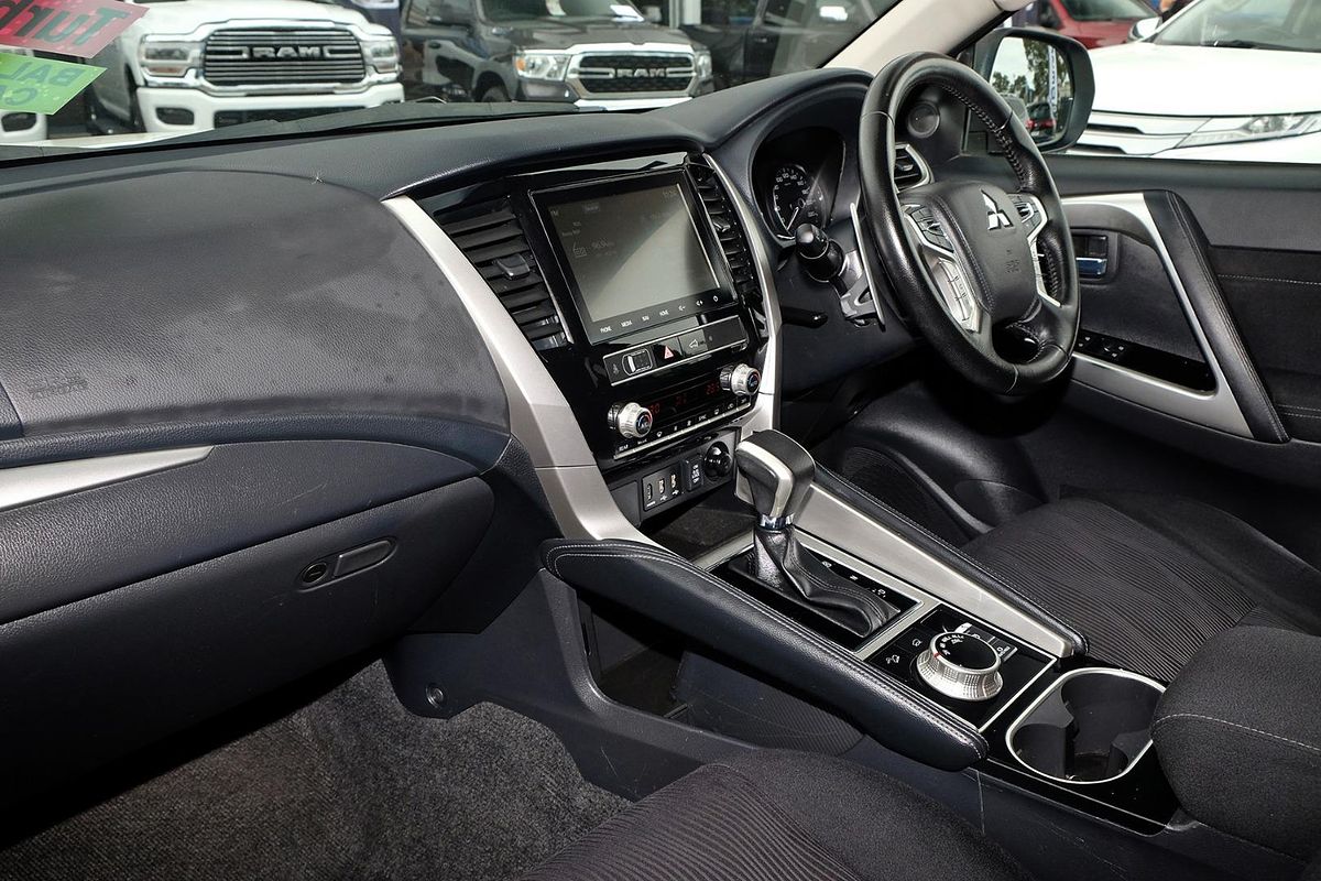 2023 Mitsubishi Pajero Sport GLS QF