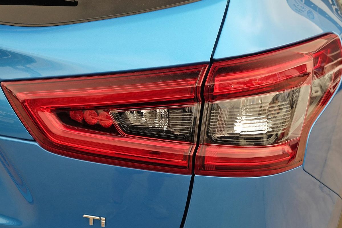2018 Nissan QASHQAI Ti J11 Series 2