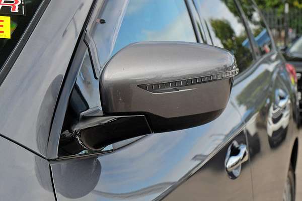 2017 Nissan Pathfinder ST R52 Series II