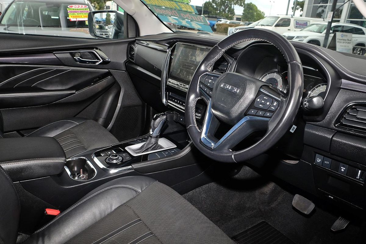 2023 Isuzu MU-X LS-T
