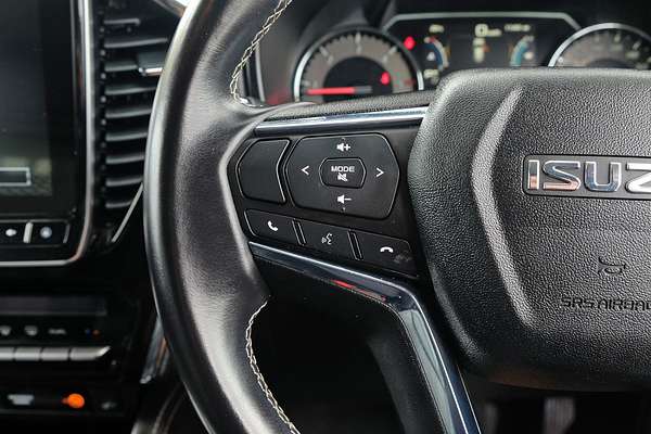 2023 Isuzu MU-X LS-T