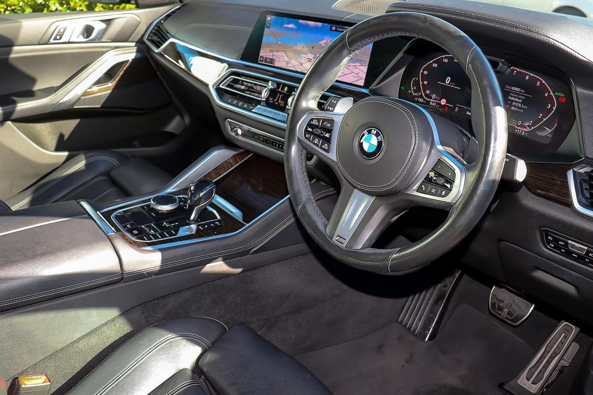 2020 BMW X6 xDrive40i M Sport G06