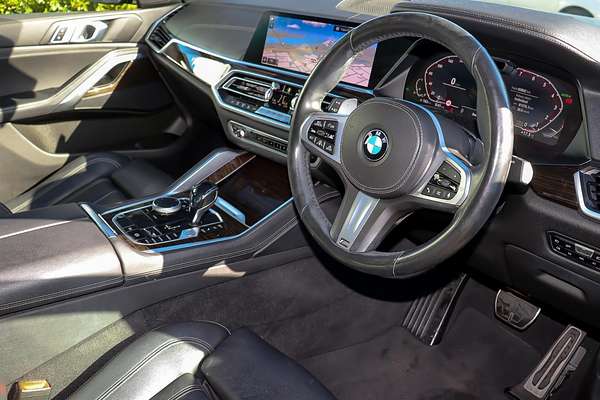 2020 BMW X6 xDrive40i M Sport G06