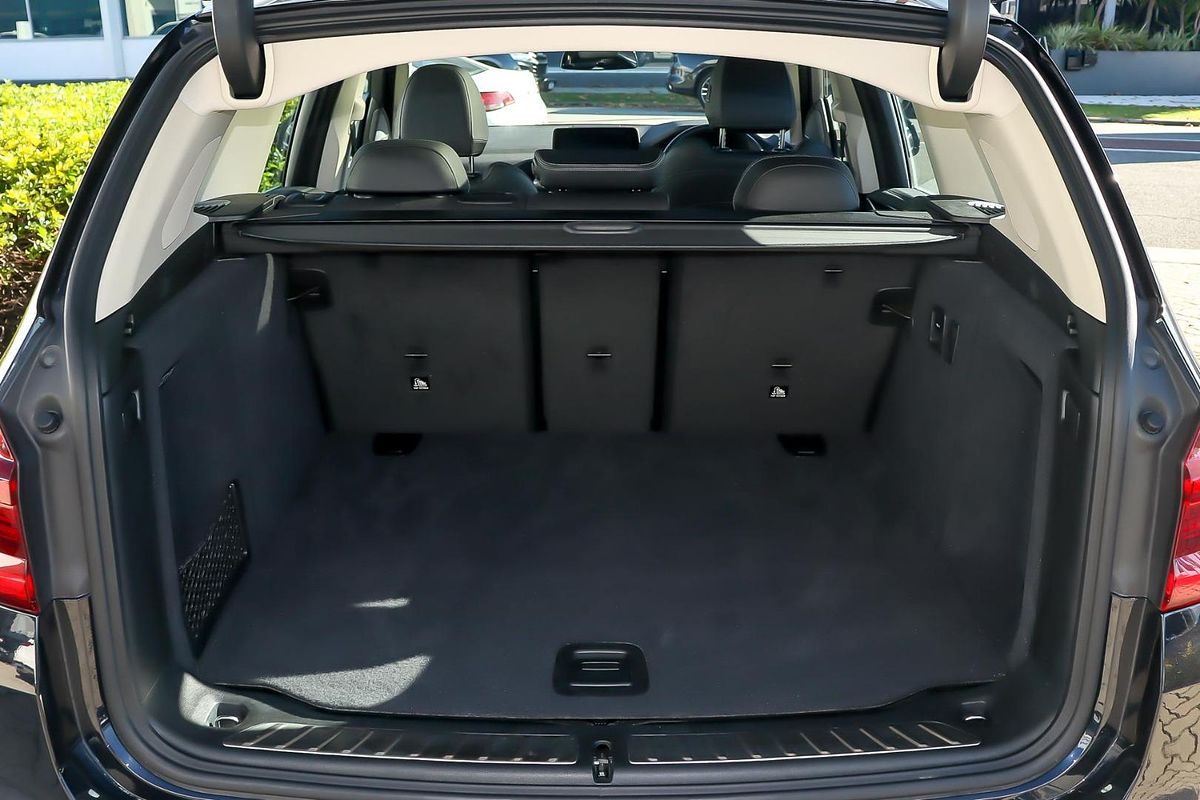 2021 BMW iX3 G08