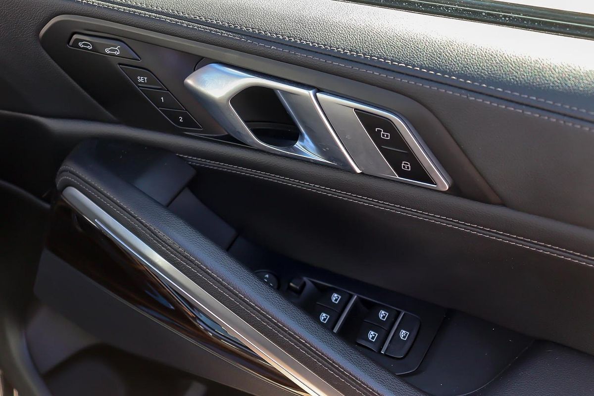 2020 BMW X6 xDrive40i M Sport G06