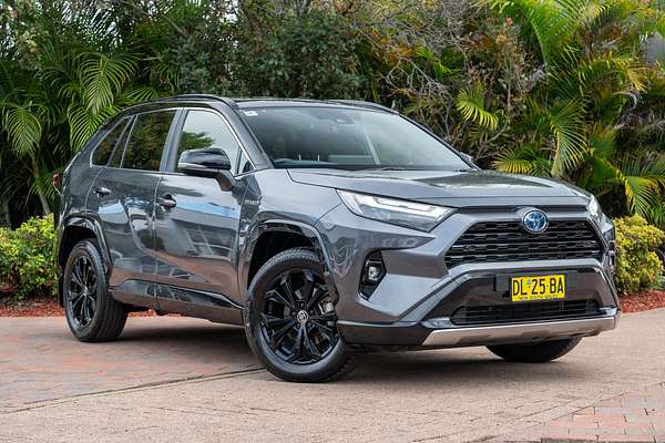 2024 Toyota RAV4 XSE AXAH54R
