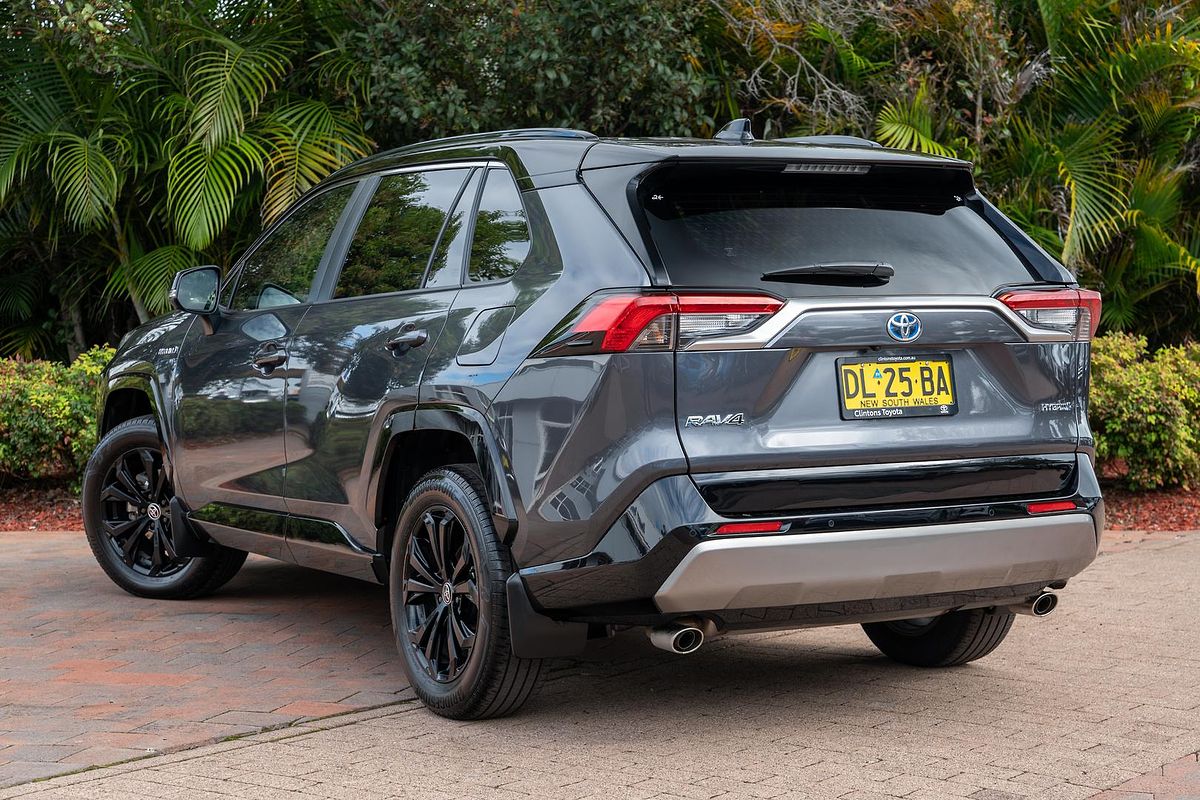 2024 Toyota RAV4 XSE AXAH54R