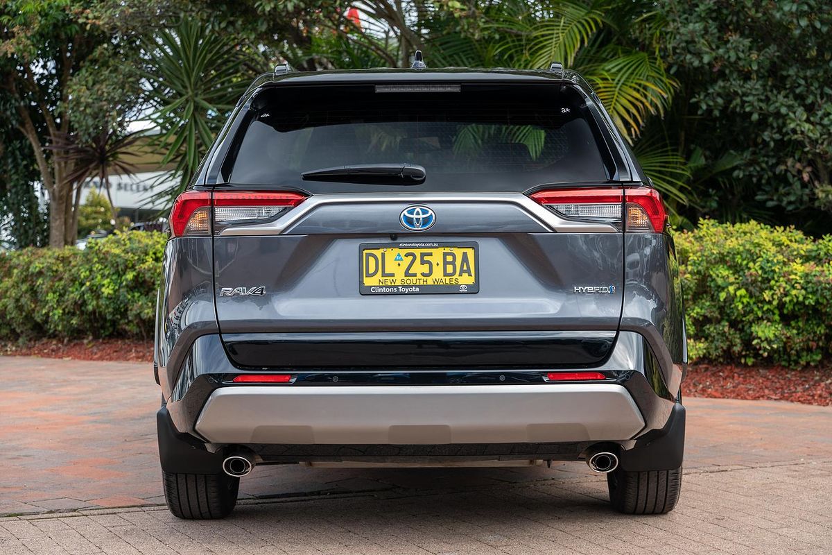 2024 Toyota RAV4 XSE AXAH54R