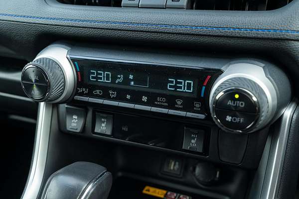 2024 Toyota RAV4 XSE AXAH54R