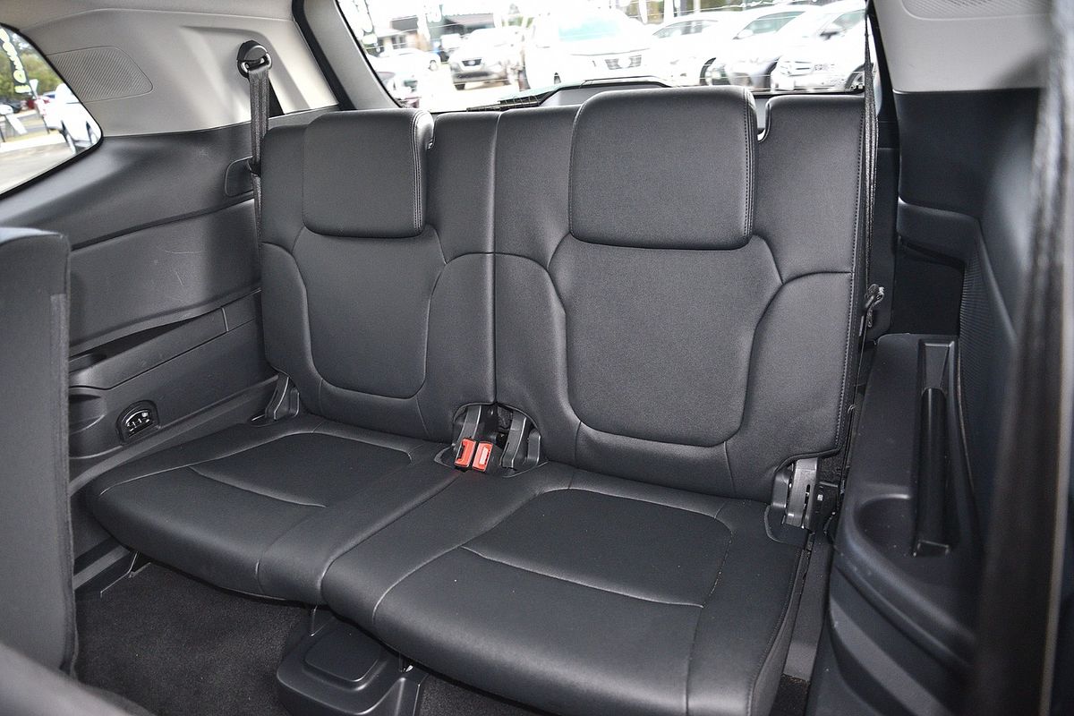 2023 Ford Everest Sport