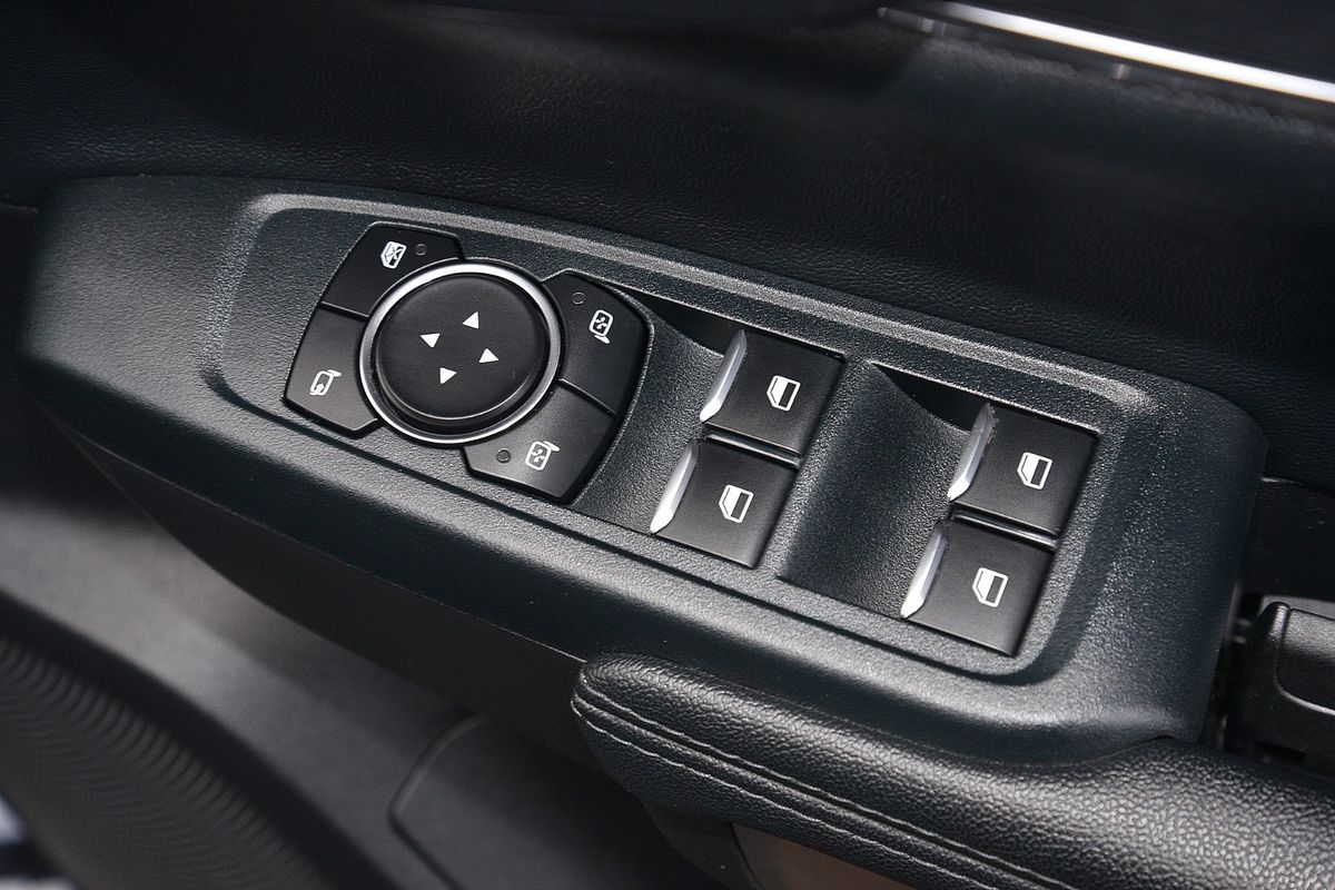 2023 Ford Everest Sport