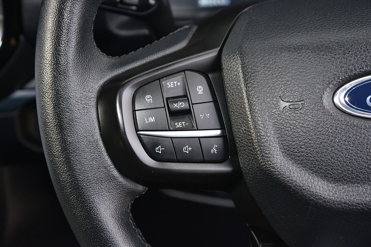 2023 Ford Everest Sport
