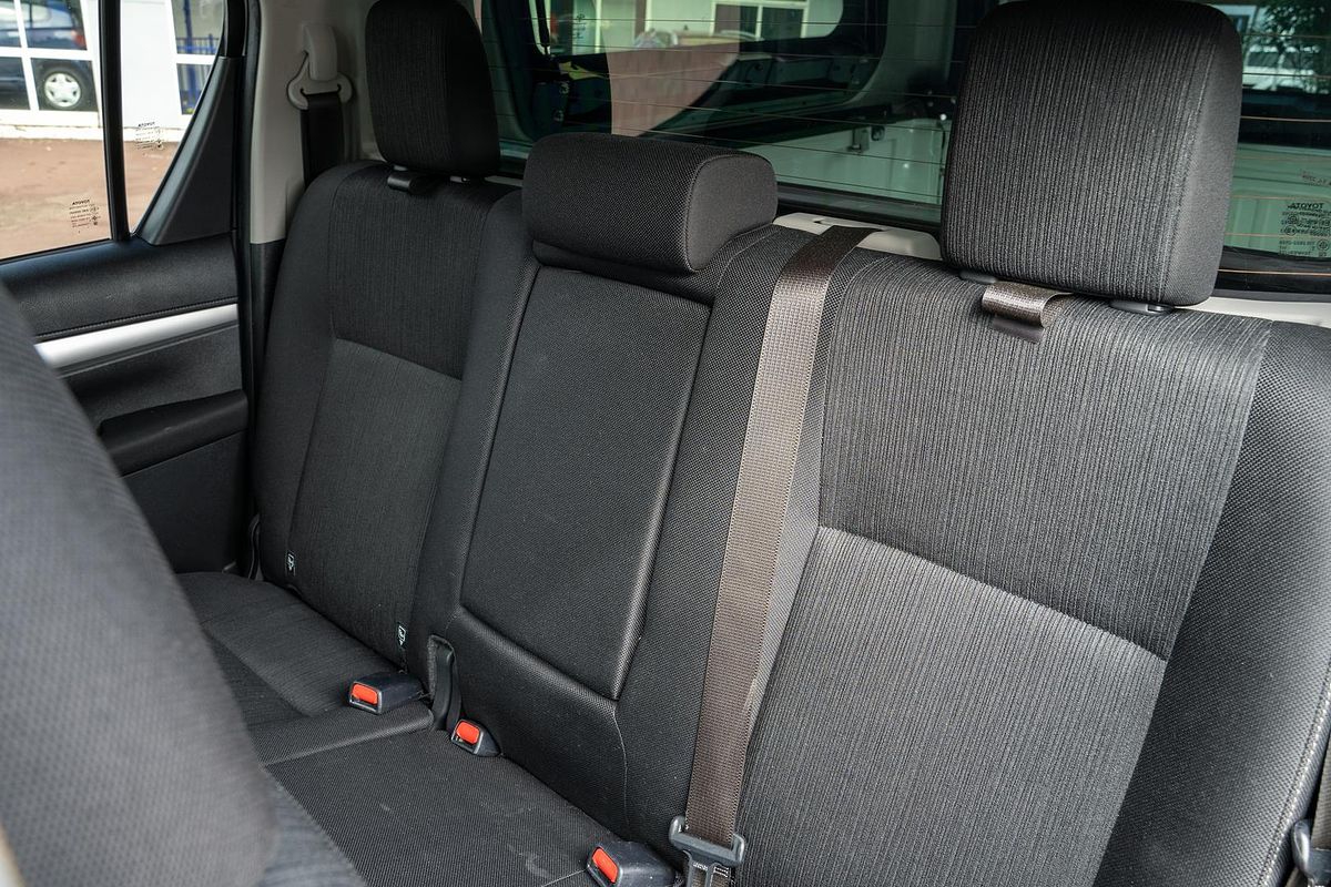 2021 Toyota Hilux SR5 GUN126R 4X4