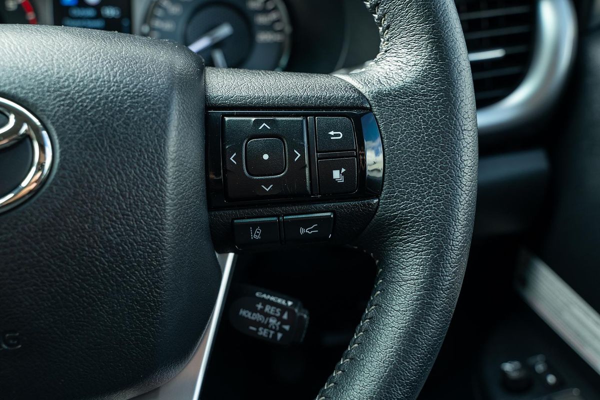 2021 Toyota Hilux SR5 GUN126R 4X4