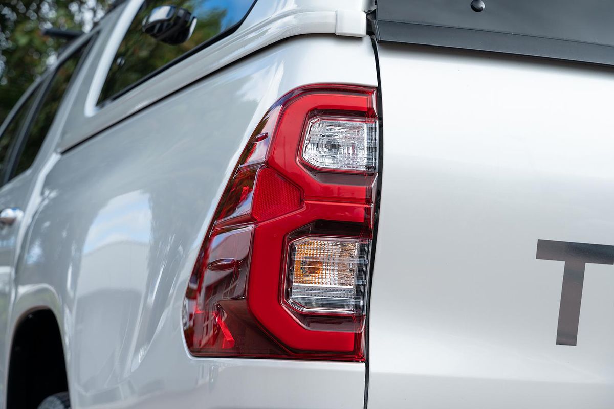 2021 Toyota Hilux SR5 GUN126R 4X4