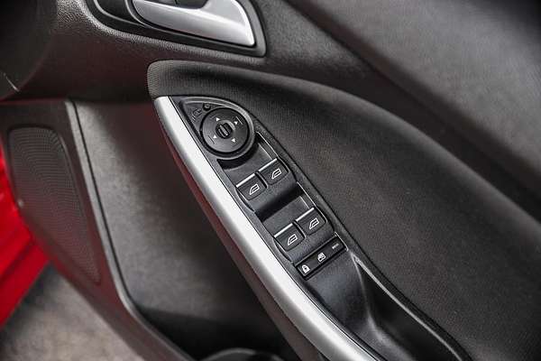 2018 Ford Focus Sport LZ