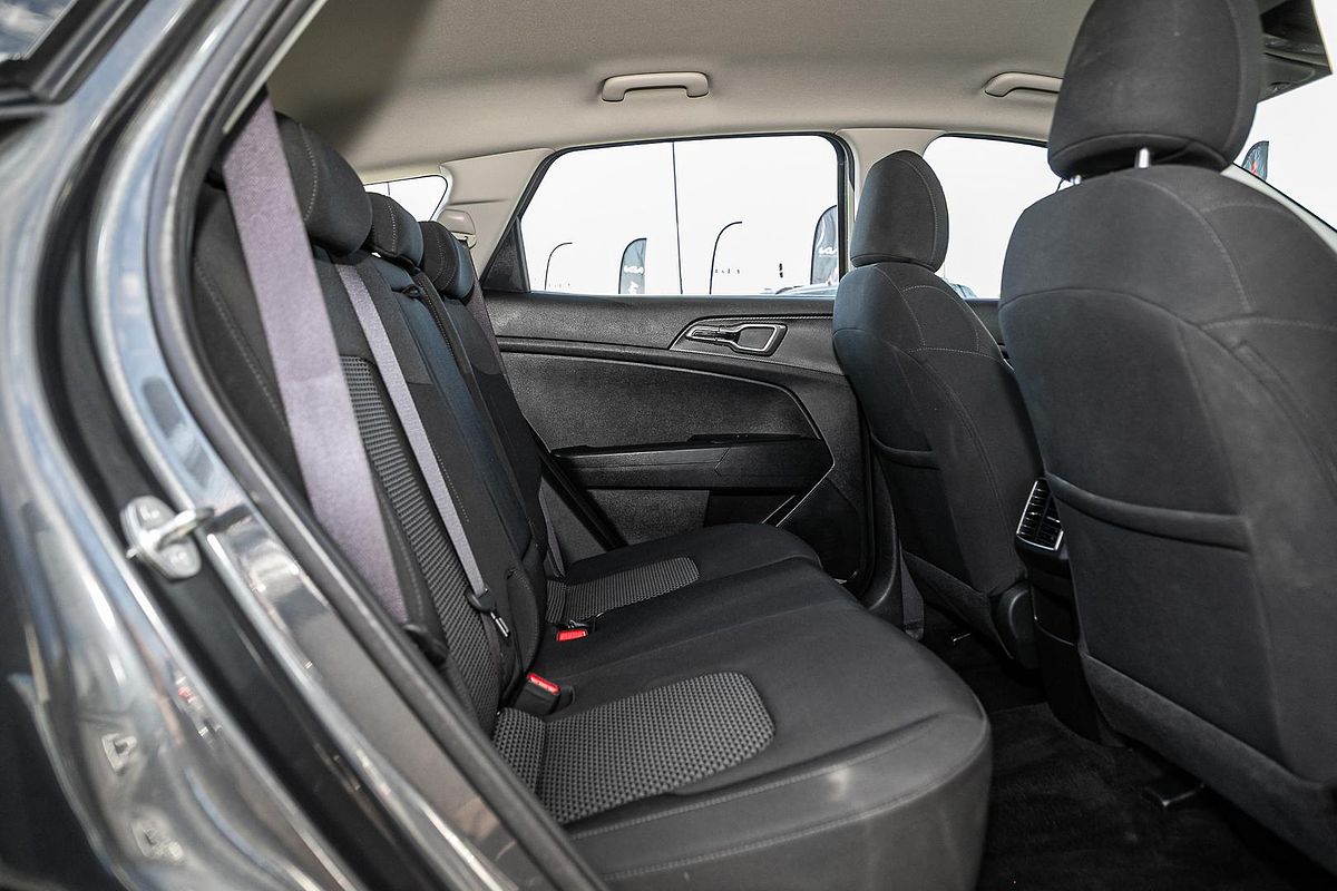 2023 Kia Sportage S NQ5
