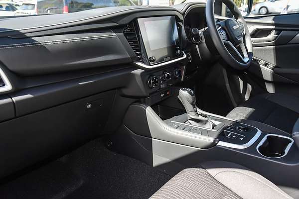 2025 Isuzu MU-X