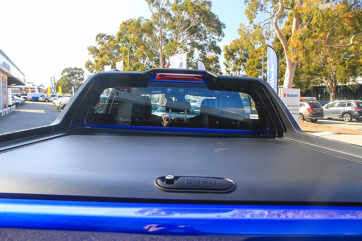2025 Isuzu D-MAX X-TERRAIN 4X4