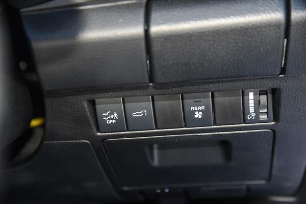 2025 Isuzu MU-X LS-U