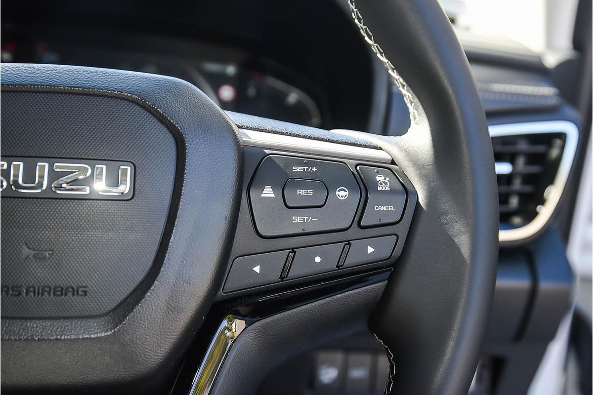 2025 Isuzu MU-X LS-U