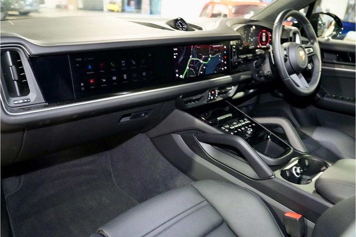 2023 Porsche Cayenne Turbo E-Hybrid 9YA II