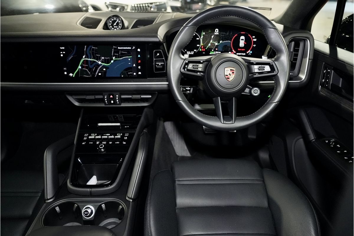 2023 Porsche Cayenne Turbo E-Hybrid 9YA II