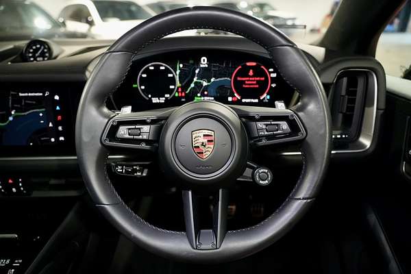 2023 Porsche Cayenne Turbo E-Hybrid 9YA II