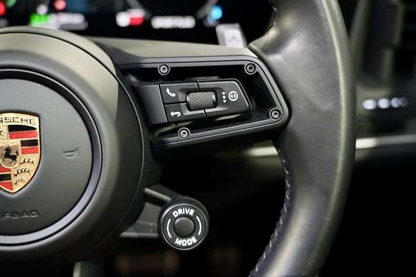 2023 Porsche Cayenne Turbo E-Hybrid 9YA II