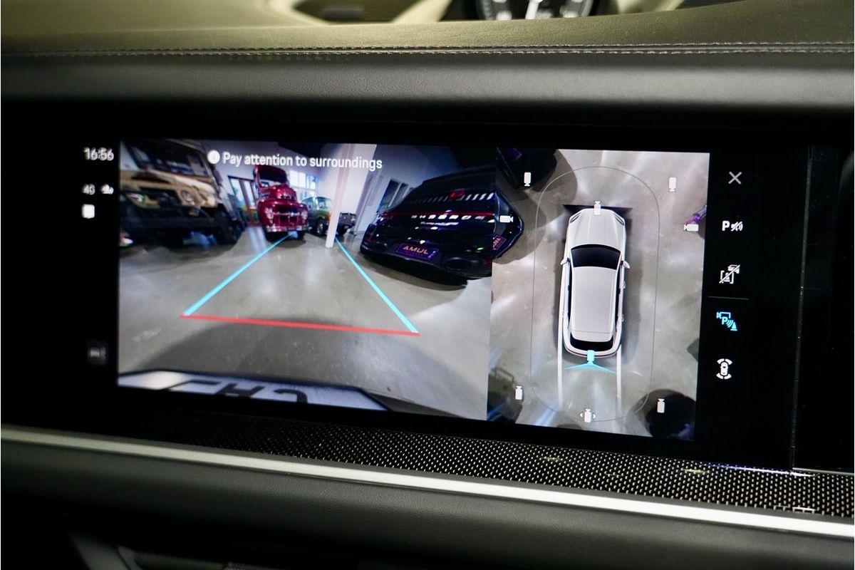 2023 Porsche Cayenne Turbo E-Hybrid 9YA II