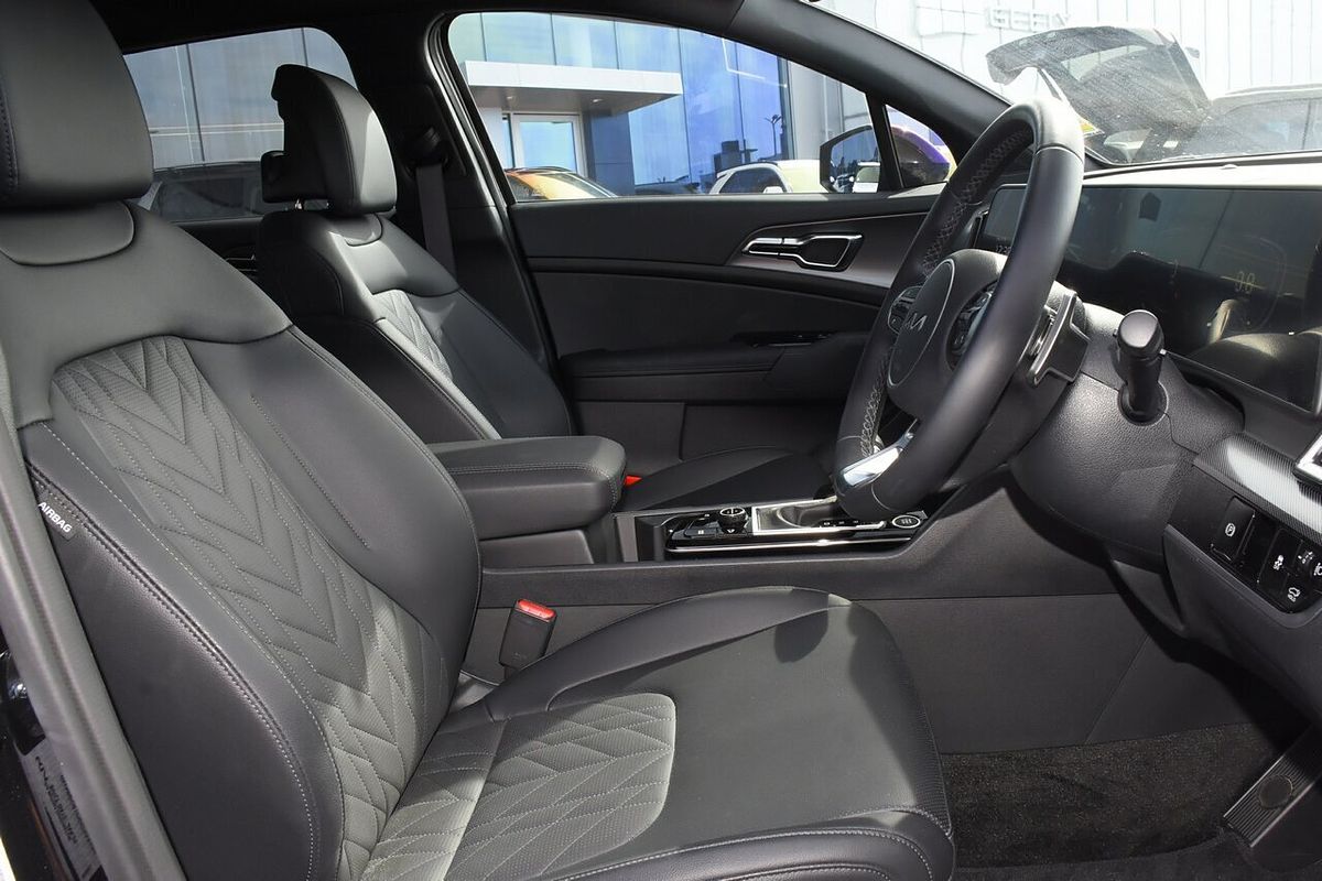 2025 Kia Sportage SX+ NQ5