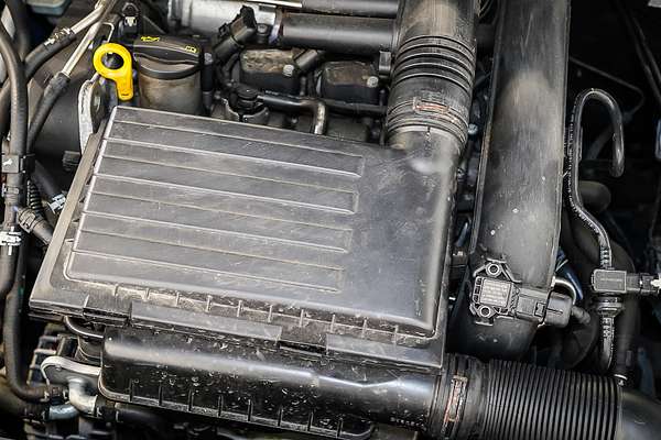 2015 Volkswagen Polo 66TSI Trendline 6R