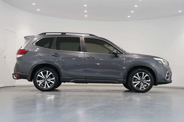 2019 Subaru Forester 2.5i Premium S5