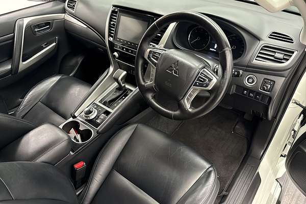 2021 Mitsubishi Pajero Sport GLS QF
