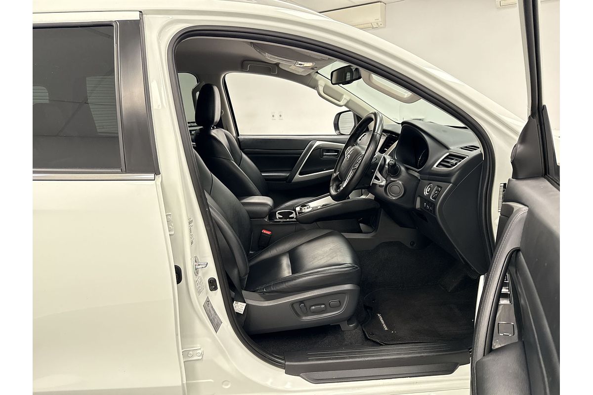 2021 Mitsubishi Pajero Sport GLS QF