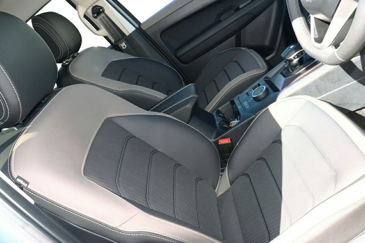 2024 Volkswagen Amarok TDI600 Style NF 4X4