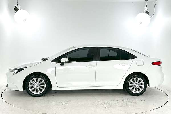 2021 Toyota Corolla Ascent Sport MZEA12R