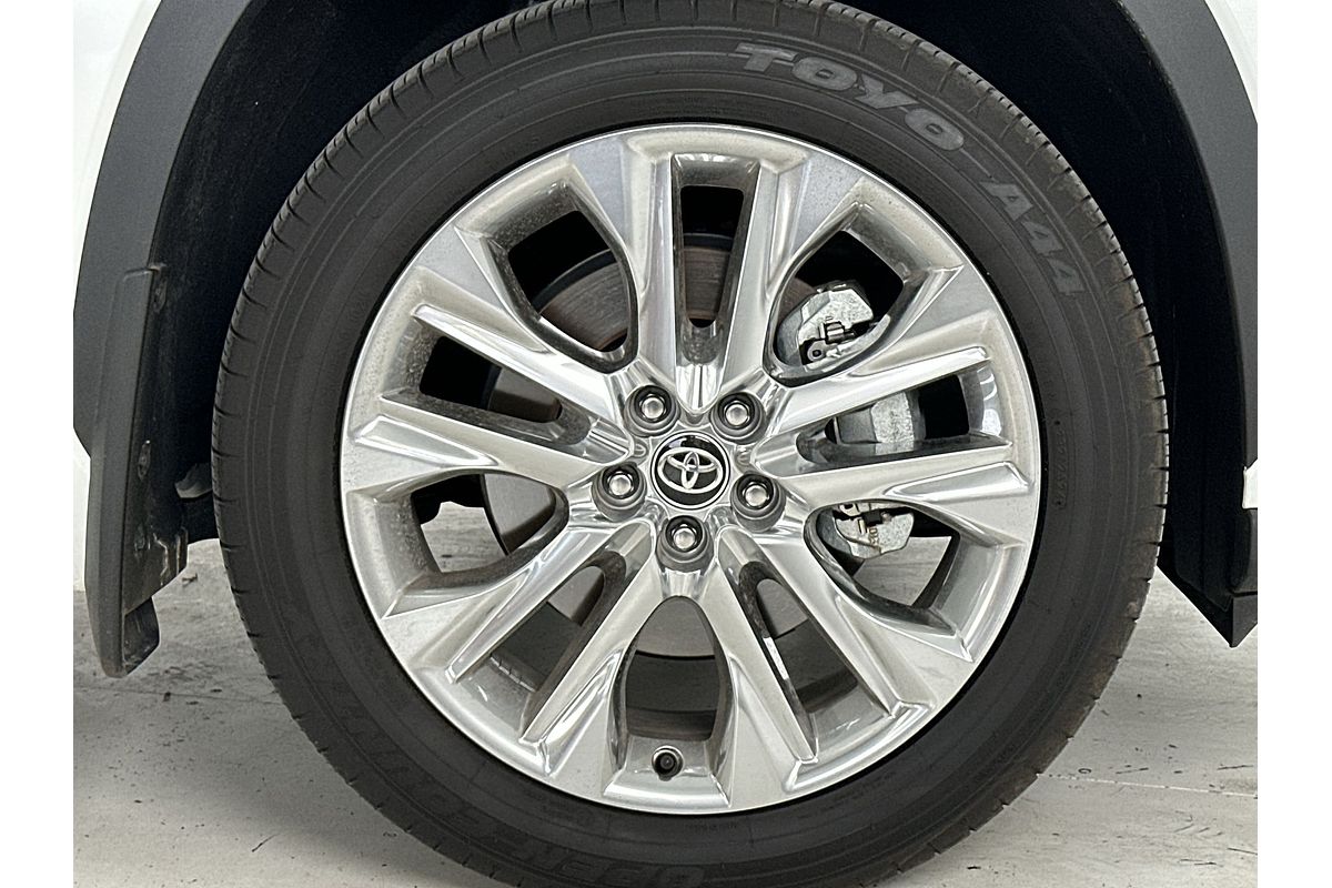 2024 Toyota Kluger Grande AXUH78R