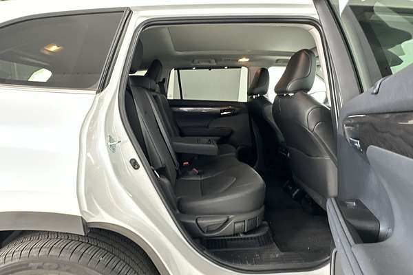 2024 Toyota Kluger Grande AXUH78R