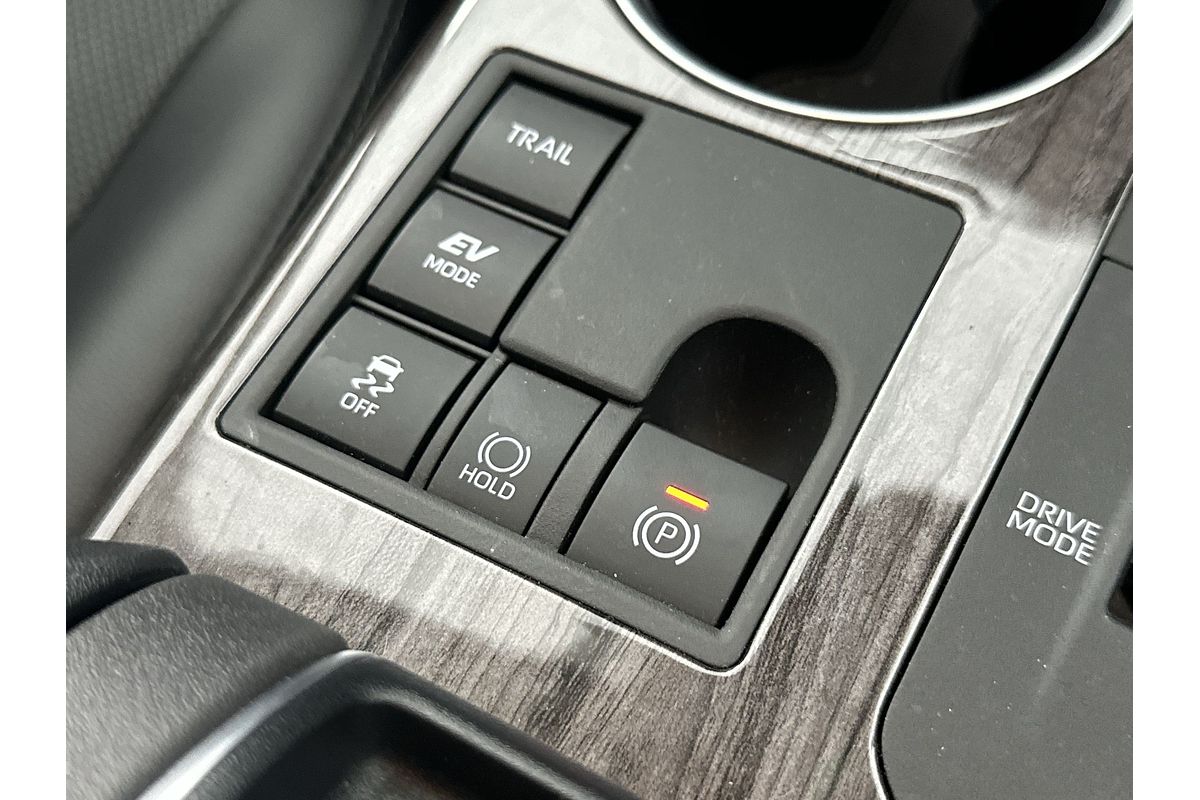 2024 Toyota Kluger Grande AXUH78R
