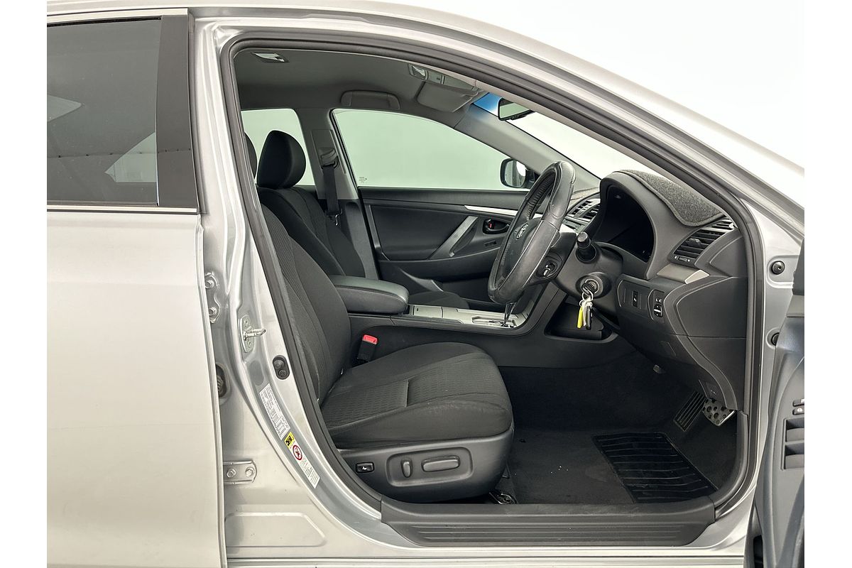 2011 Toyota Aurion AT-X GSV40R